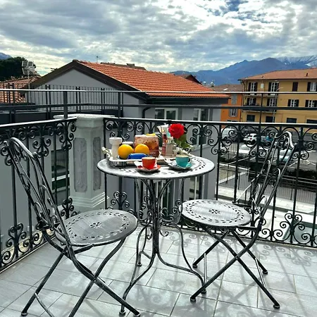 公寓 Apt. Aquarius Oasi Di