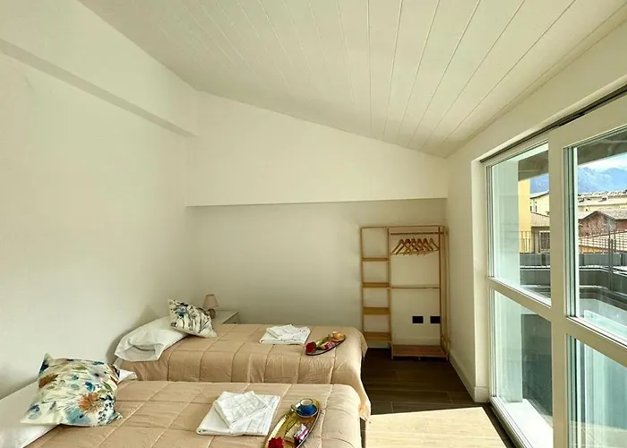 Apt. Aquarius Oasi Di アパート *